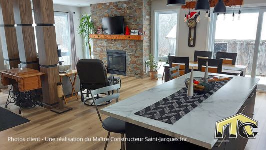 AIRE OUVERTE - FOYER