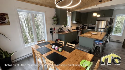 CUISINE ET SALLE À MANGER